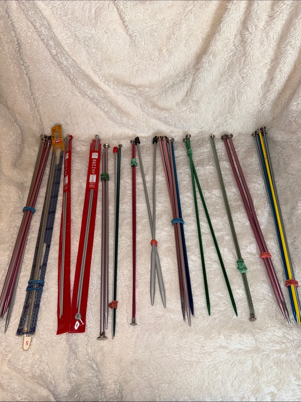Mixed Color Metal Knitting Needles Set - Assorted Colors